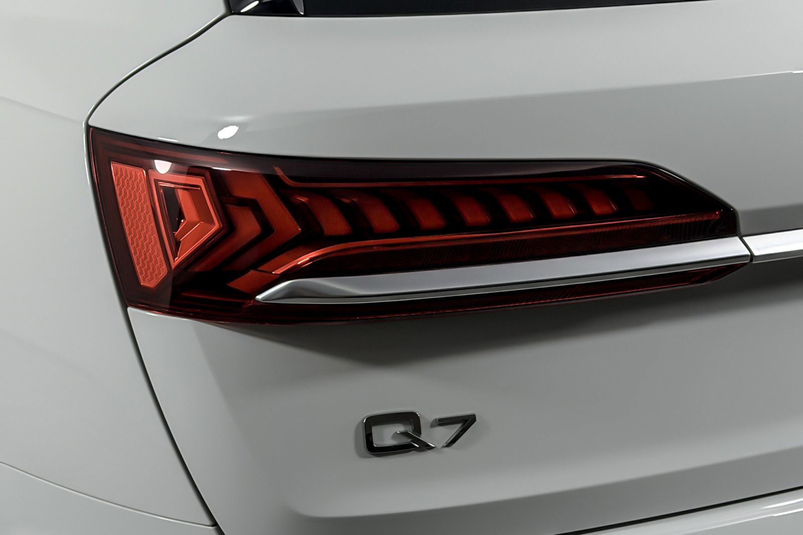 Used 2023 Audi Q7 2.0T Premium Plus w/ Premium Plus Package image 28