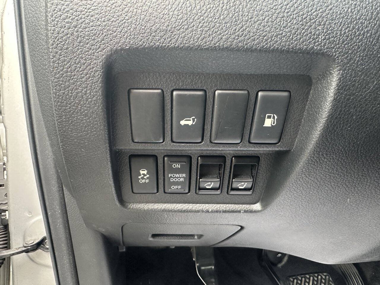 Used 2013 Nissan Murano SL AWD/4WD image 20