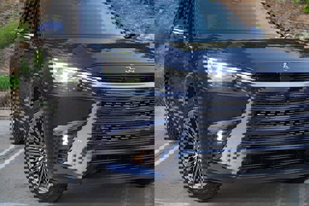 New 2026 Lexus TX 350 AWD image 3