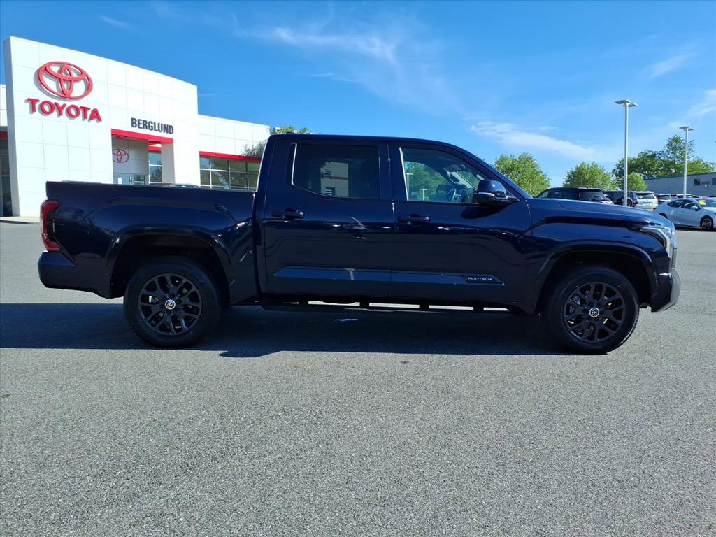 Used 2024 Toyota Tundra Platinum AWD/4WD image 3