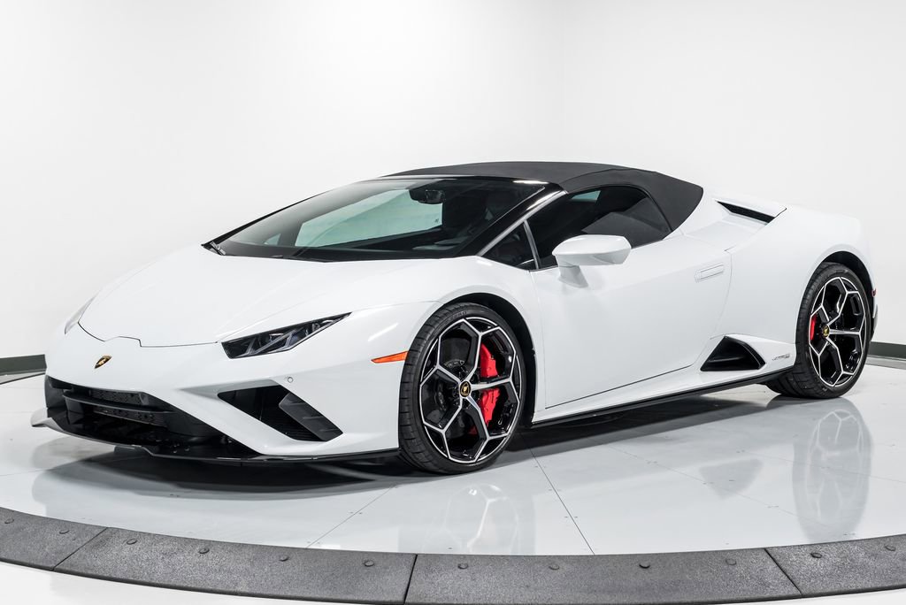 Used 2022 Lamborghini Huracan EVO RWD image 44