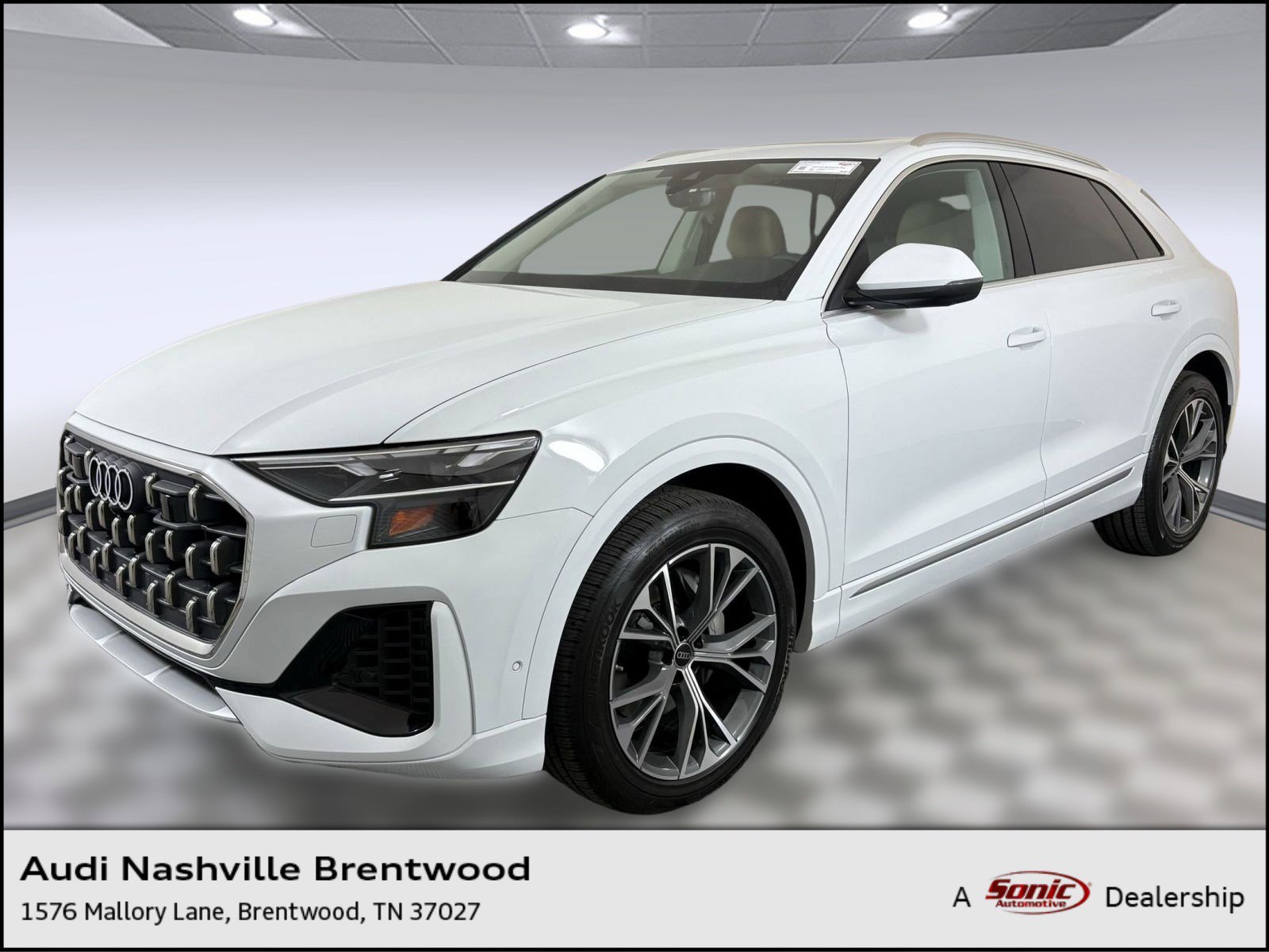 New 2025 Audi Q8 Premium Plus