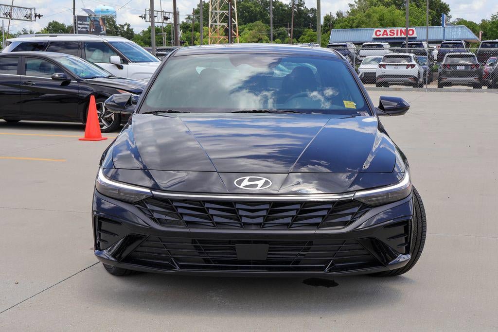 New 2026 Hyundai Elantra SEL Sport FWD image 28