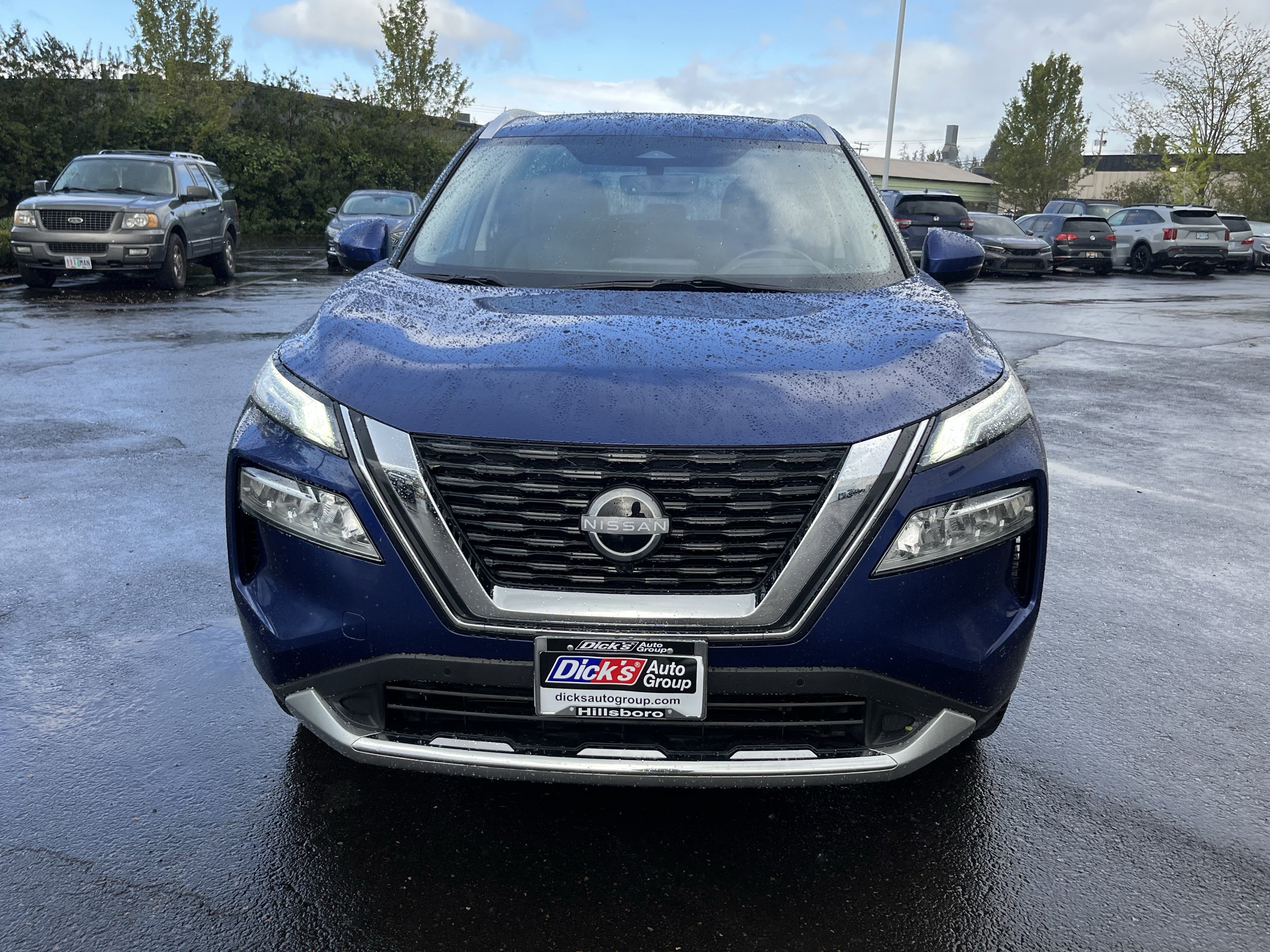 Used 2023 Nissan Rogue Platinum w/ Platinum Premium Package image 8