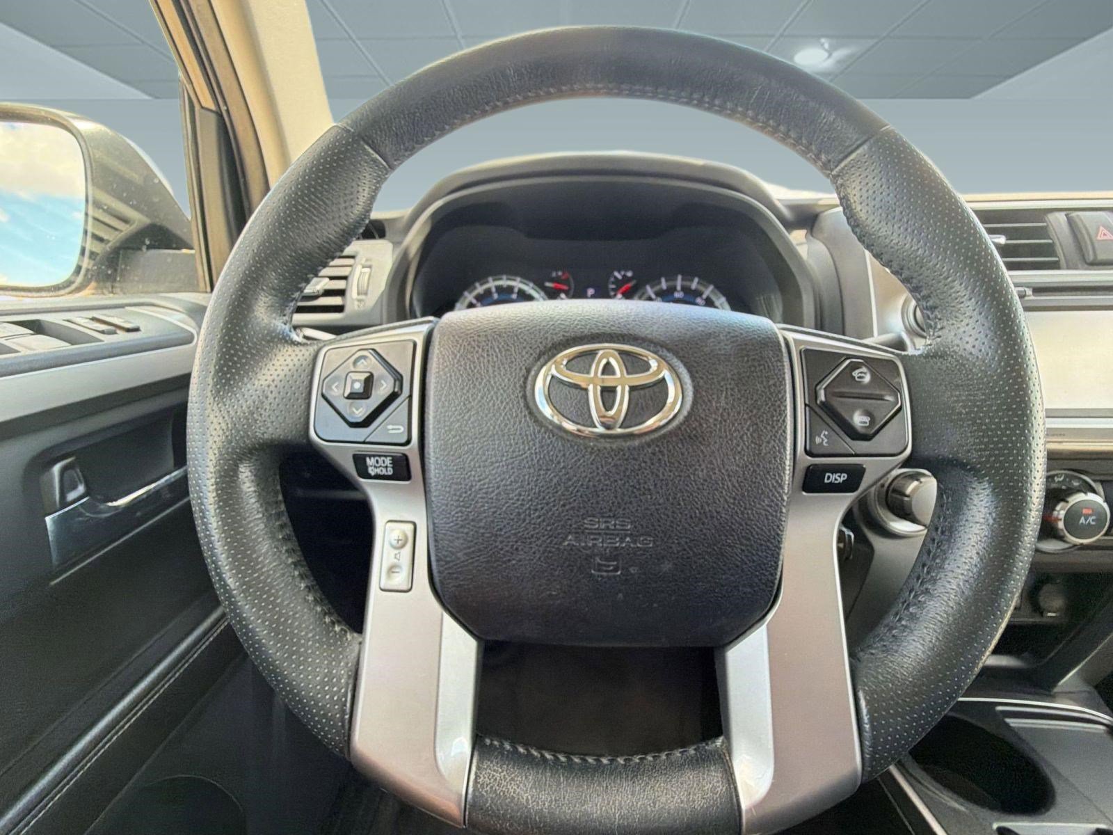 Used 2016 Toyota 4Runner SR5 Premium RWD image 14