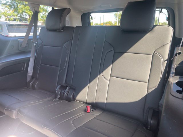 Used 2020 Chevrolet Suburban Premier AWD/4WD image 6