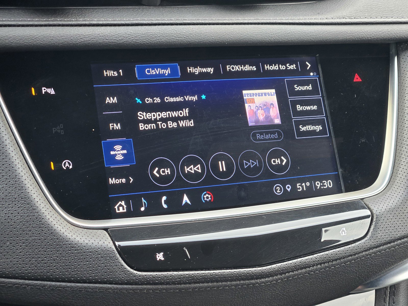 Certified 2025 Cadillac XT5 Premium Luxury image 18