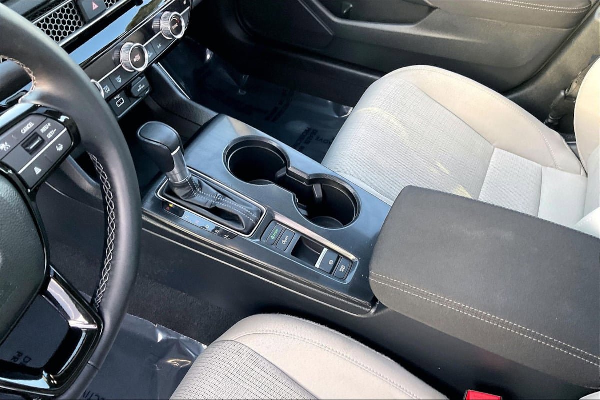 Used 2024 Honda Civic EX image 13