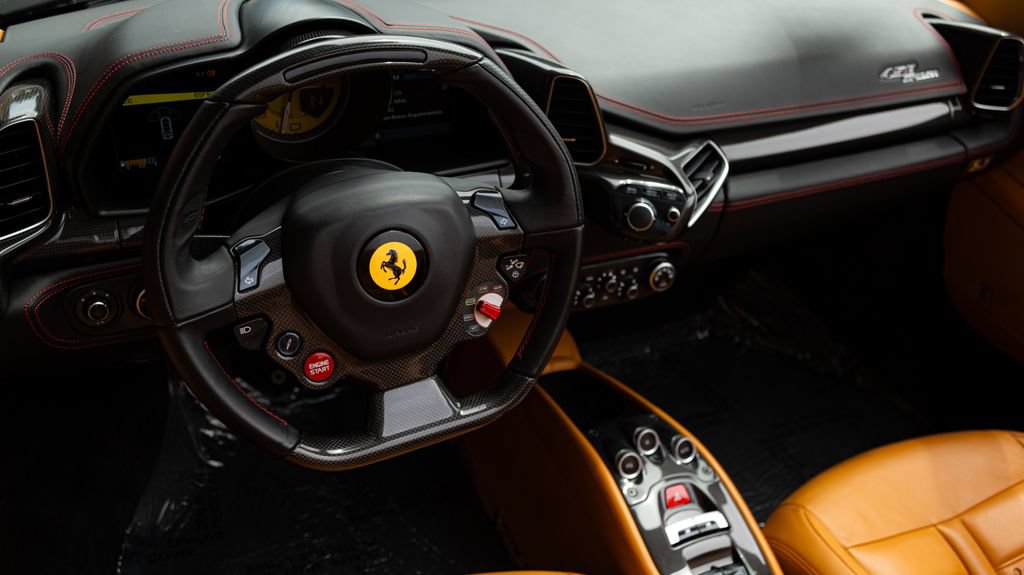 Used 2015 Ferrari 458 Spider RWD image 14