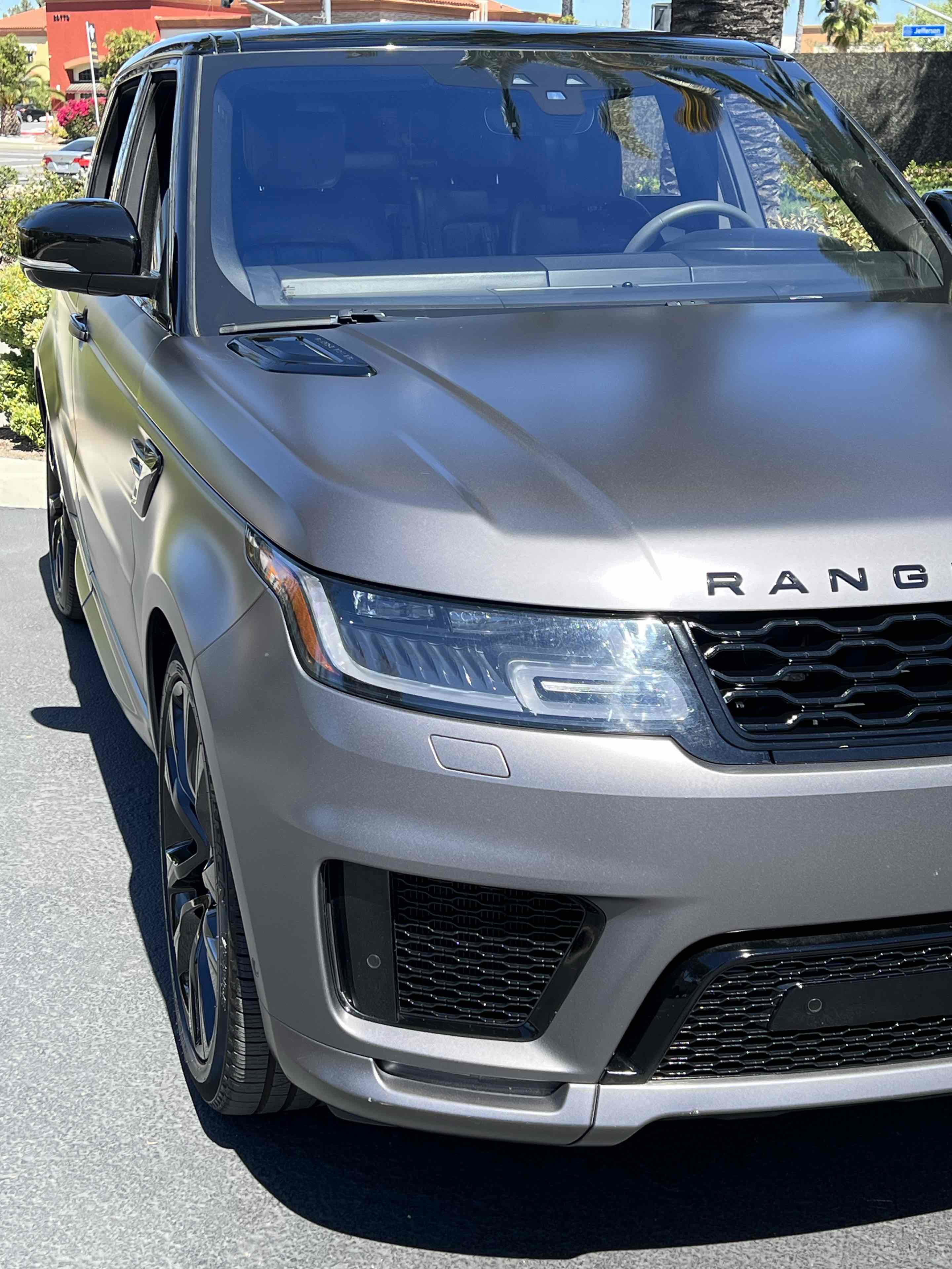 Used 2020 Land Rover Range Rover Sport HST image 52