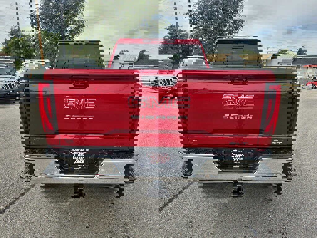 New 2026 GMC Sierra 3500 SLT image 4