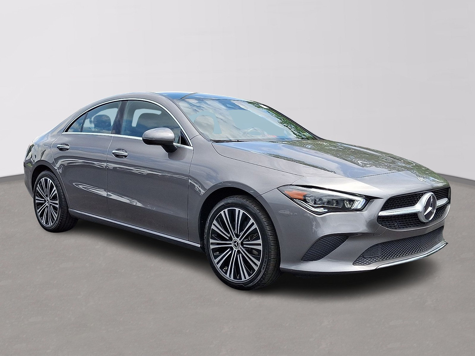 Certified 2022 Mercedes-Benz CLA 250 4MATIC image 3