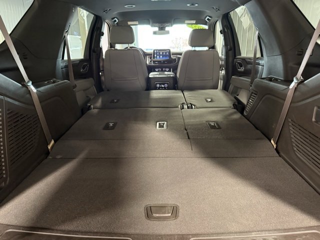 Used 2022 Chevrolet Tahoe LT w/ Luxury Package image 39