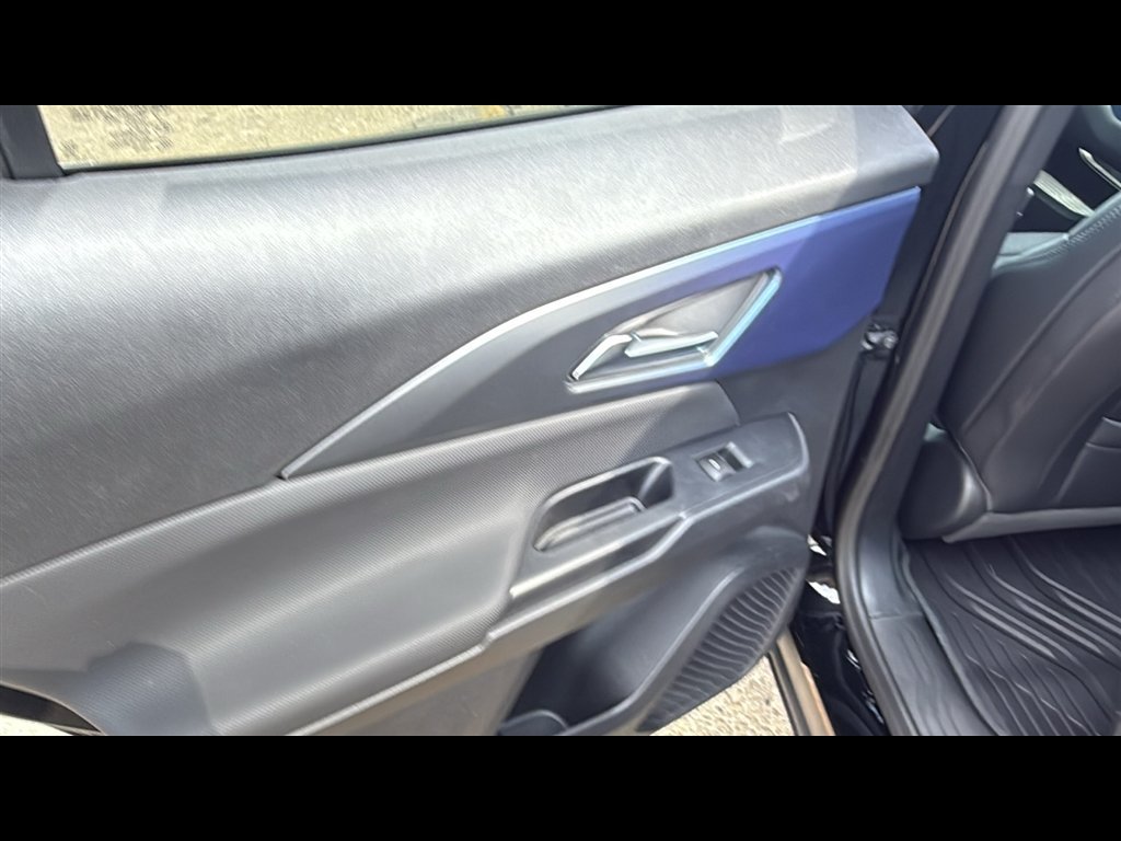 New 2025 Chevrolet Equinox EV LT FWD image 21