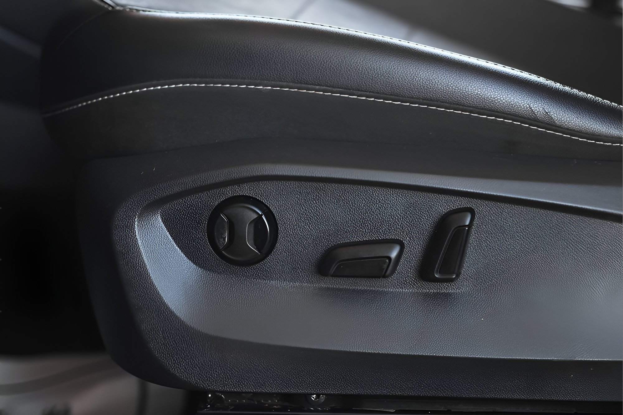 Used 2022 Volkswagen Taos SE FWD image 14