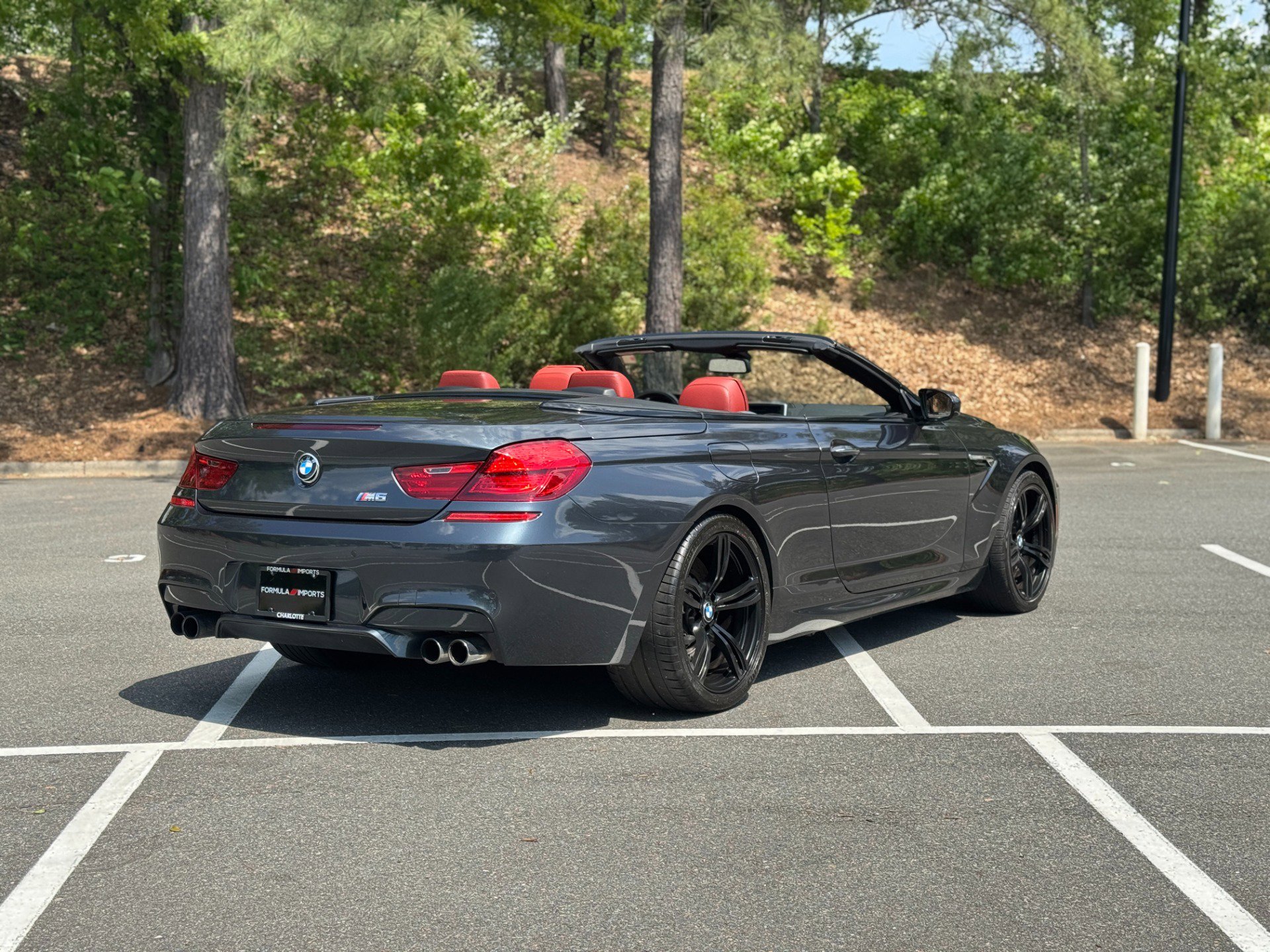 Used 2015 BMW M6 Convertible RWD image 12