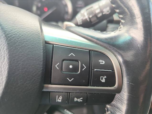 Used 2016 Lexus LX 570 4WD w/ Luxury Package image 23