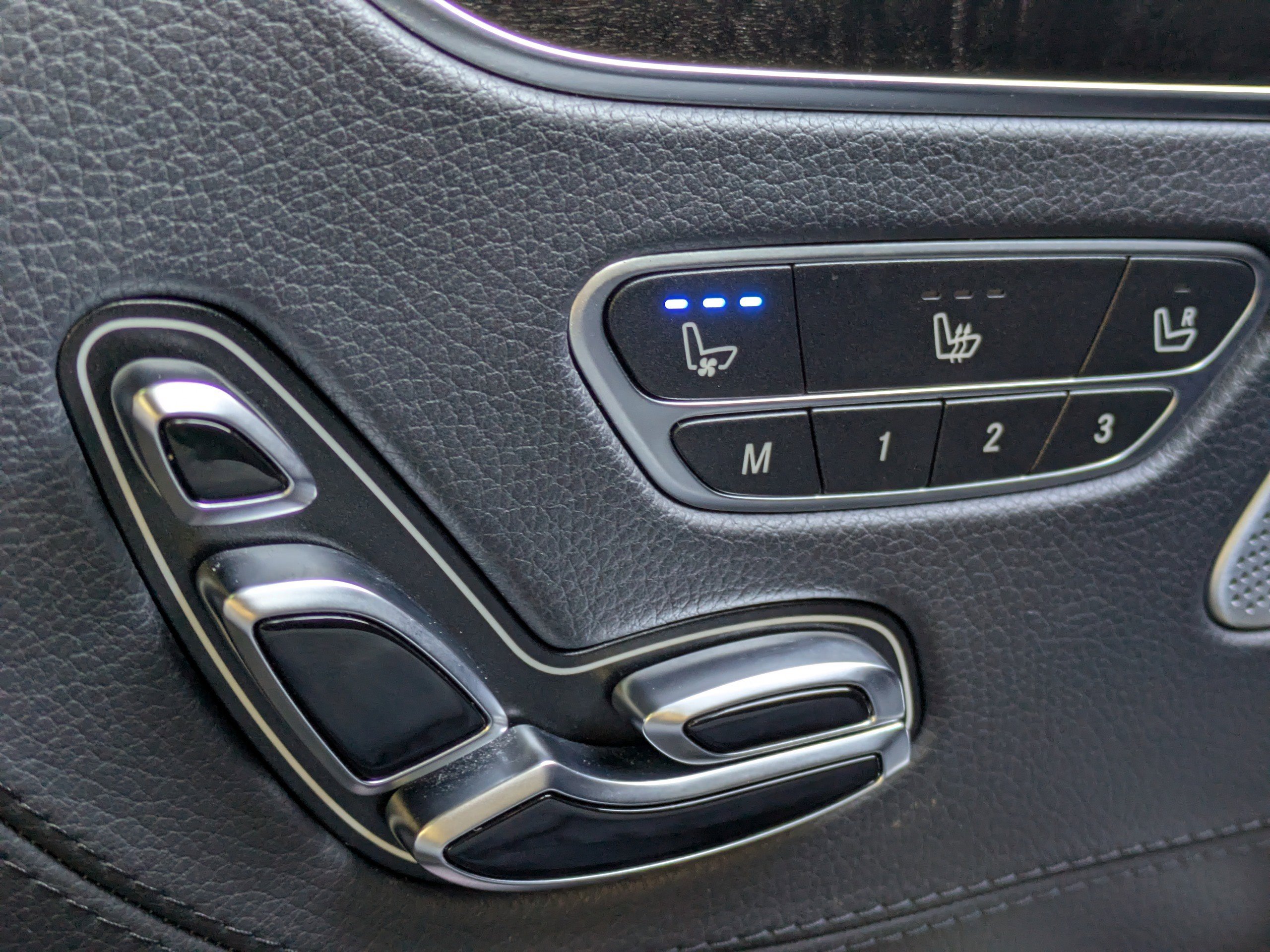 Used 2017 Mercedes-Benz S 63 AMG AMG S 63 image 25