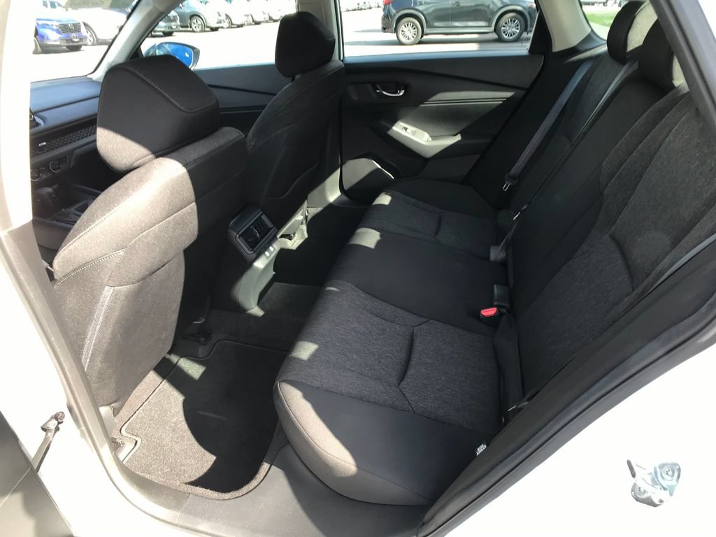 Certified 2025 Honda Accord SE image 22