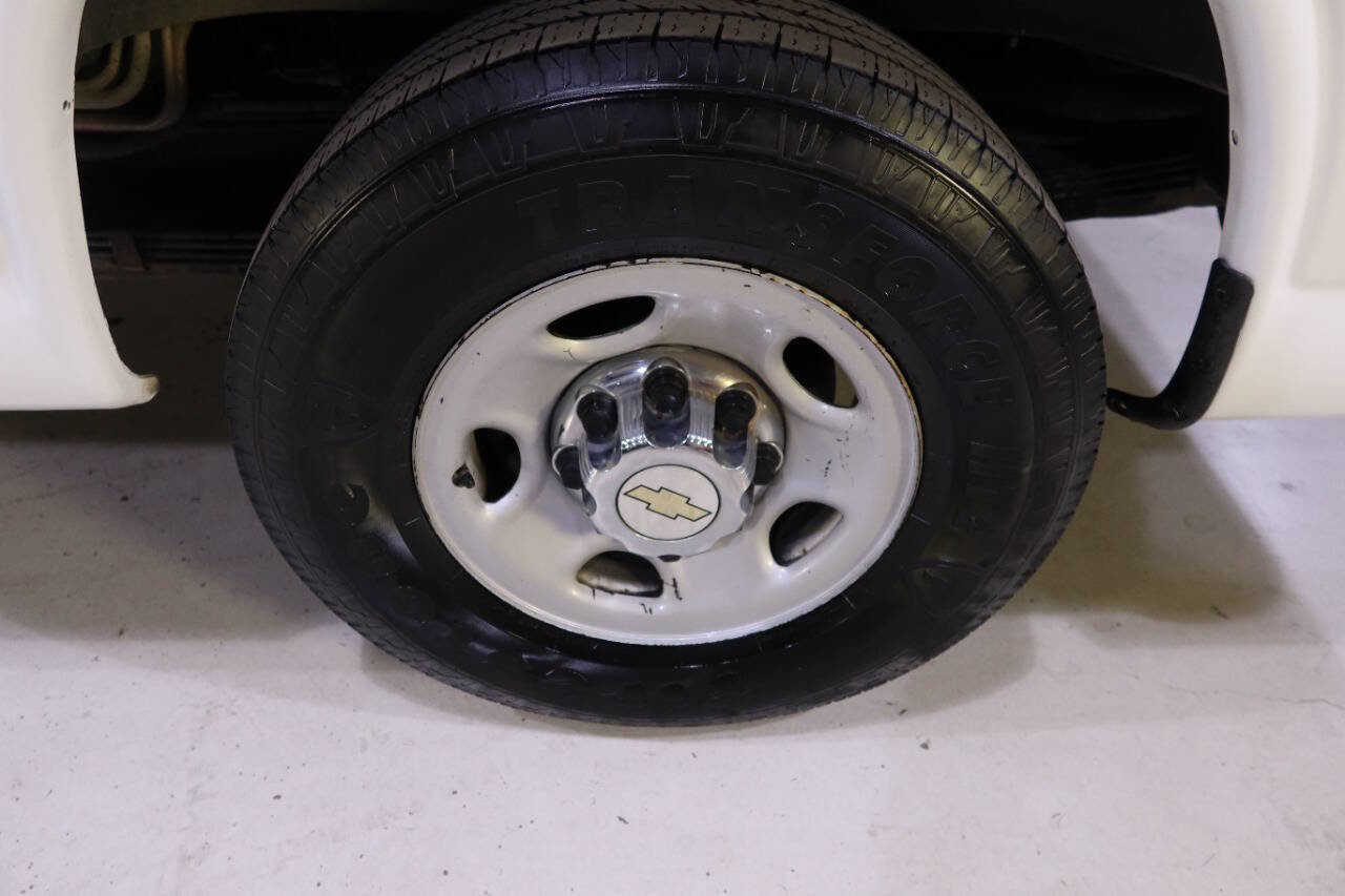 Used 2015 Chevrolet Express 3500 LT w/ LT Preferred Equipment Group image 25