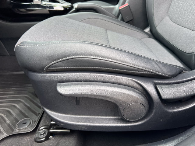 Used 2024 Kia Seltos S FWD image 9