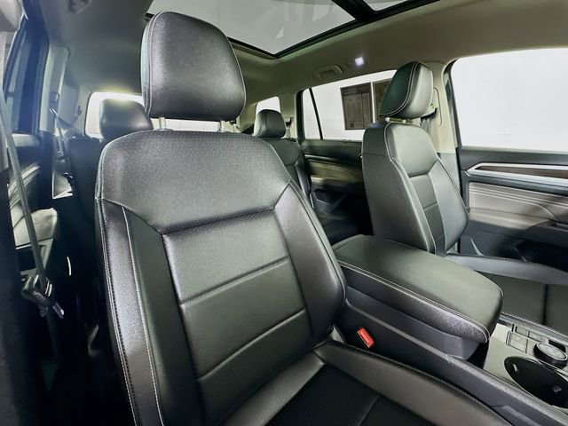 Used 2023 Volkswagen Atlas SE w/ Panoramic Sunroof Package AWD/4WD image 29