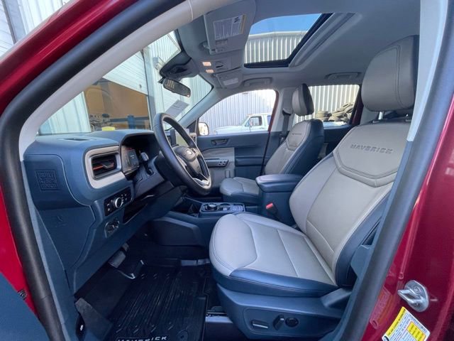 Certified 2025 Ford Maverick Lariat w/ 4K Tow Package image 8