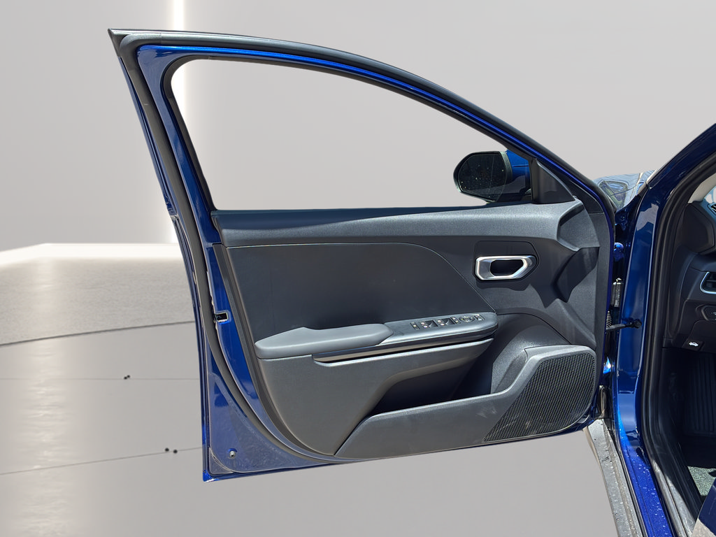 New 2026 Kia K4 FWD image 11