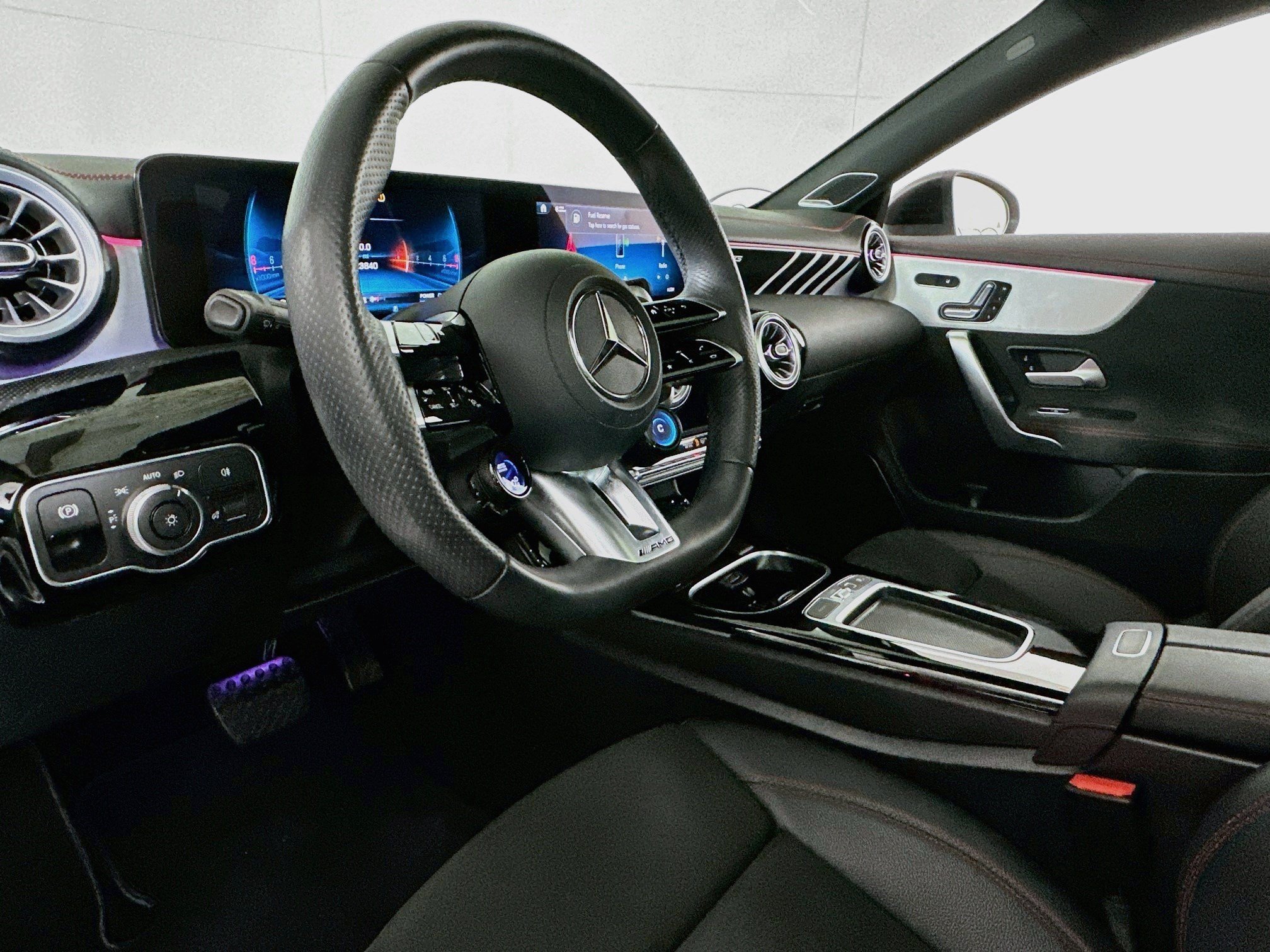 Used 2025 Mercedes-Benz CLA 35 AMG 4MATIC image 7
