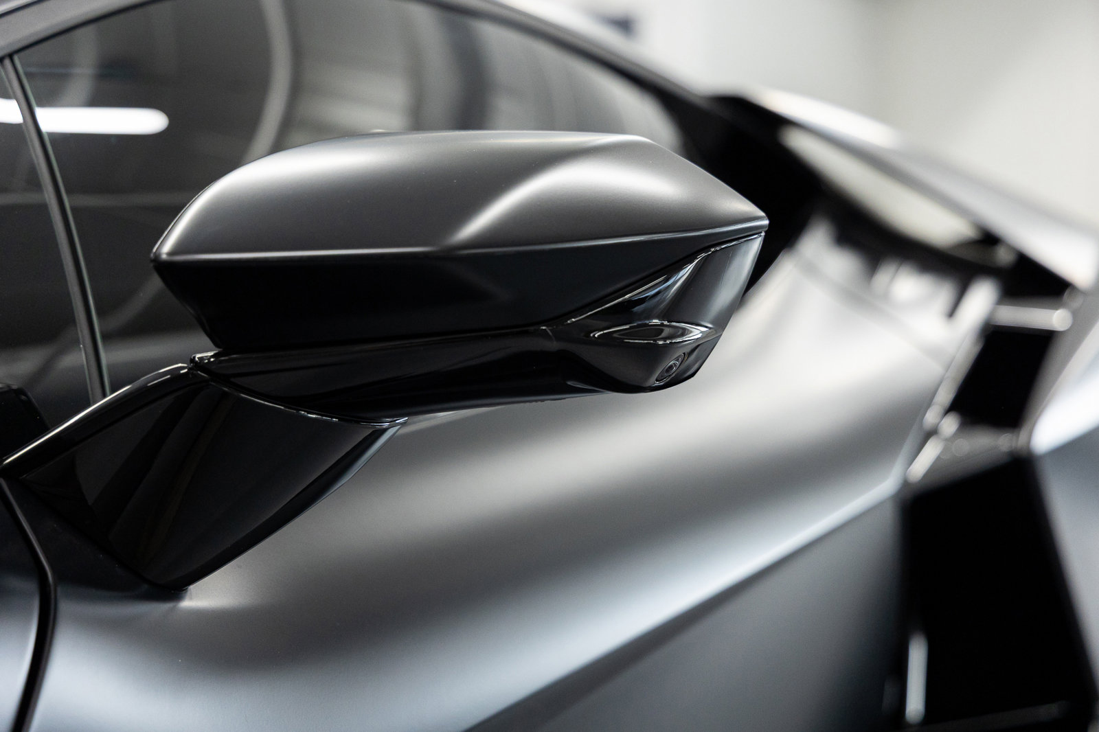 Used 2024 Lamborghini Revuelto image 21