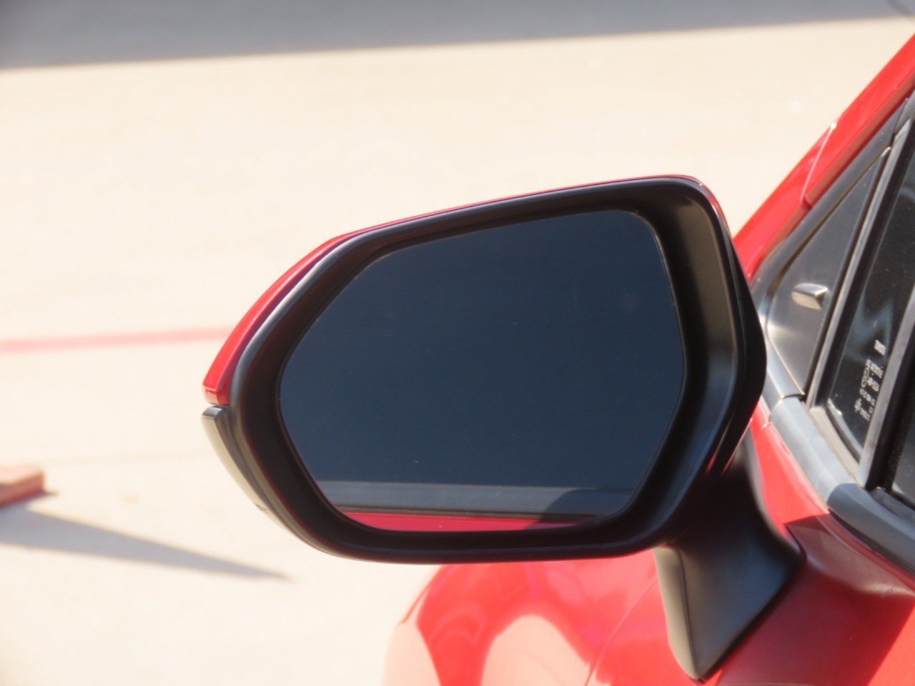 Used 2020 Toyota Corolla LE FWD image 17