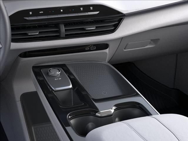 New 2027 Buick Enclave Avenir w/ LPO, Floor Liner Package AWD/4WD image 23