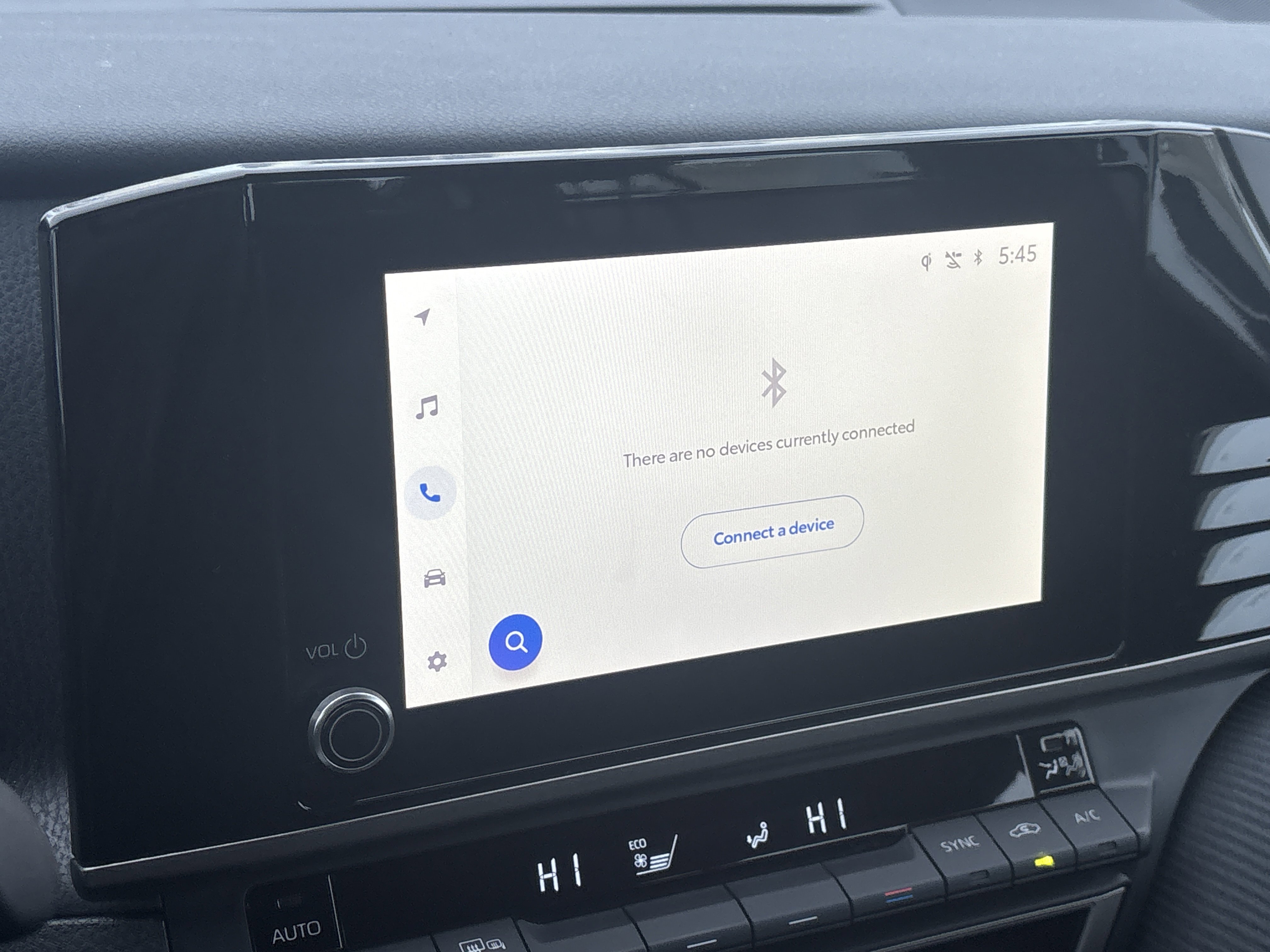 Used 2025 Toyota Camry SE image 18