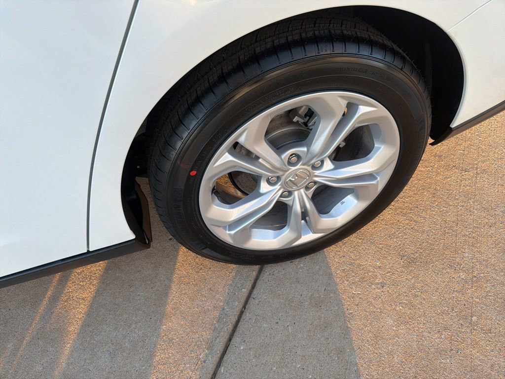 New 2026 Honda Accord LX image 33