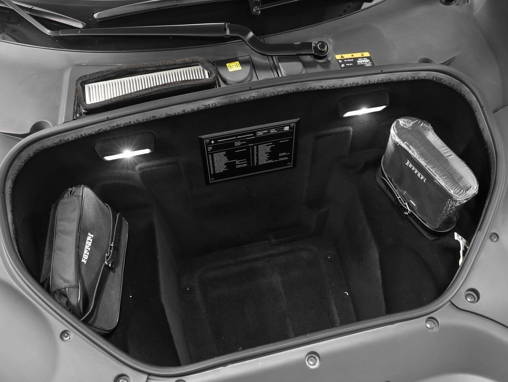 Certified 2019 Ferrari 488 Pista Coupe RWD image 18