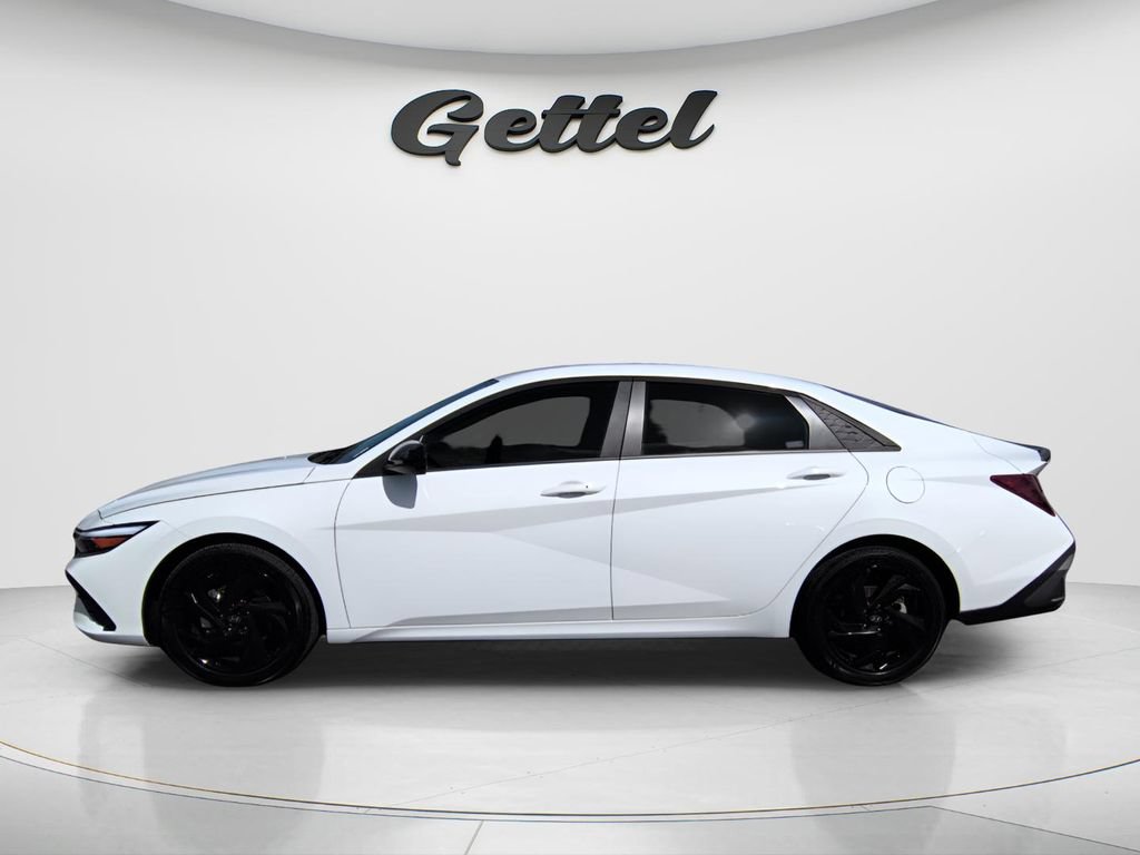 Certified 2026 Hyundai Elantra Sport FWD image 8