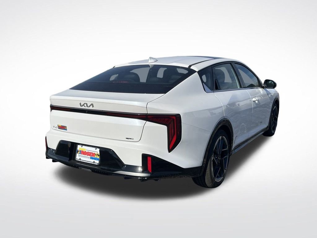 New 2025 Kia K4 GT-Line image 5