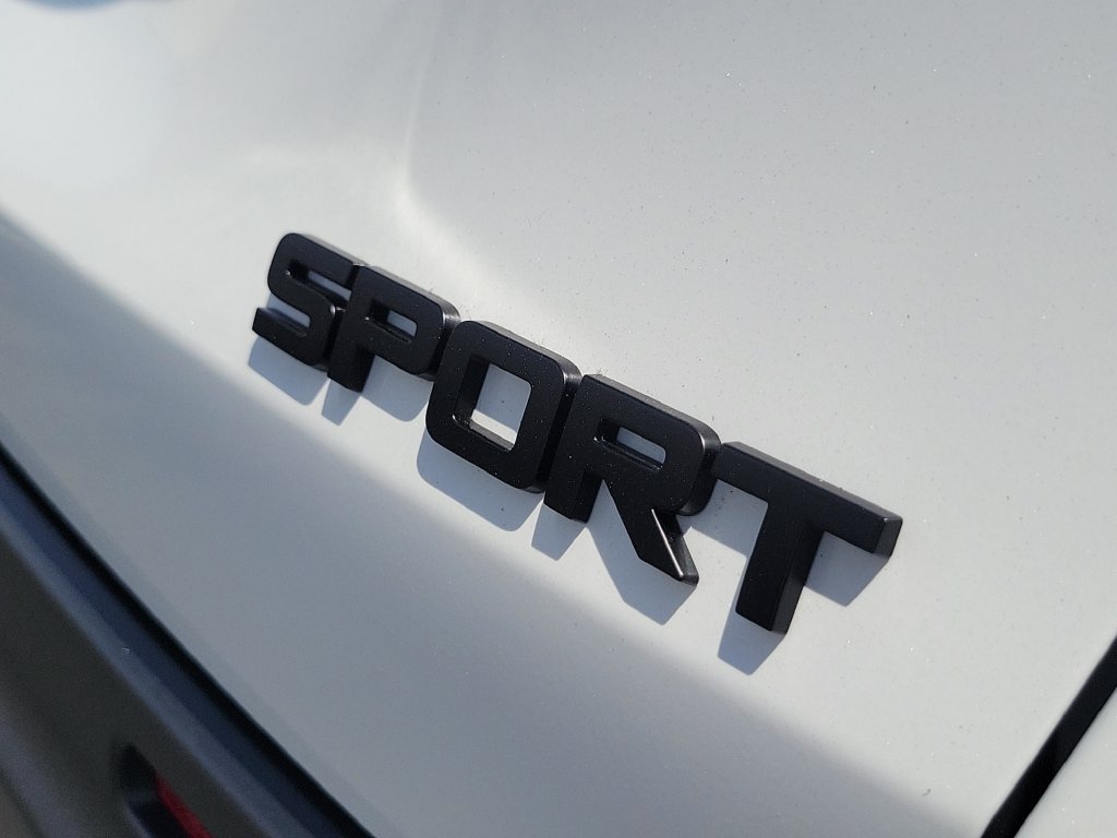 Used 2027 Honda HR-V Sport image 9