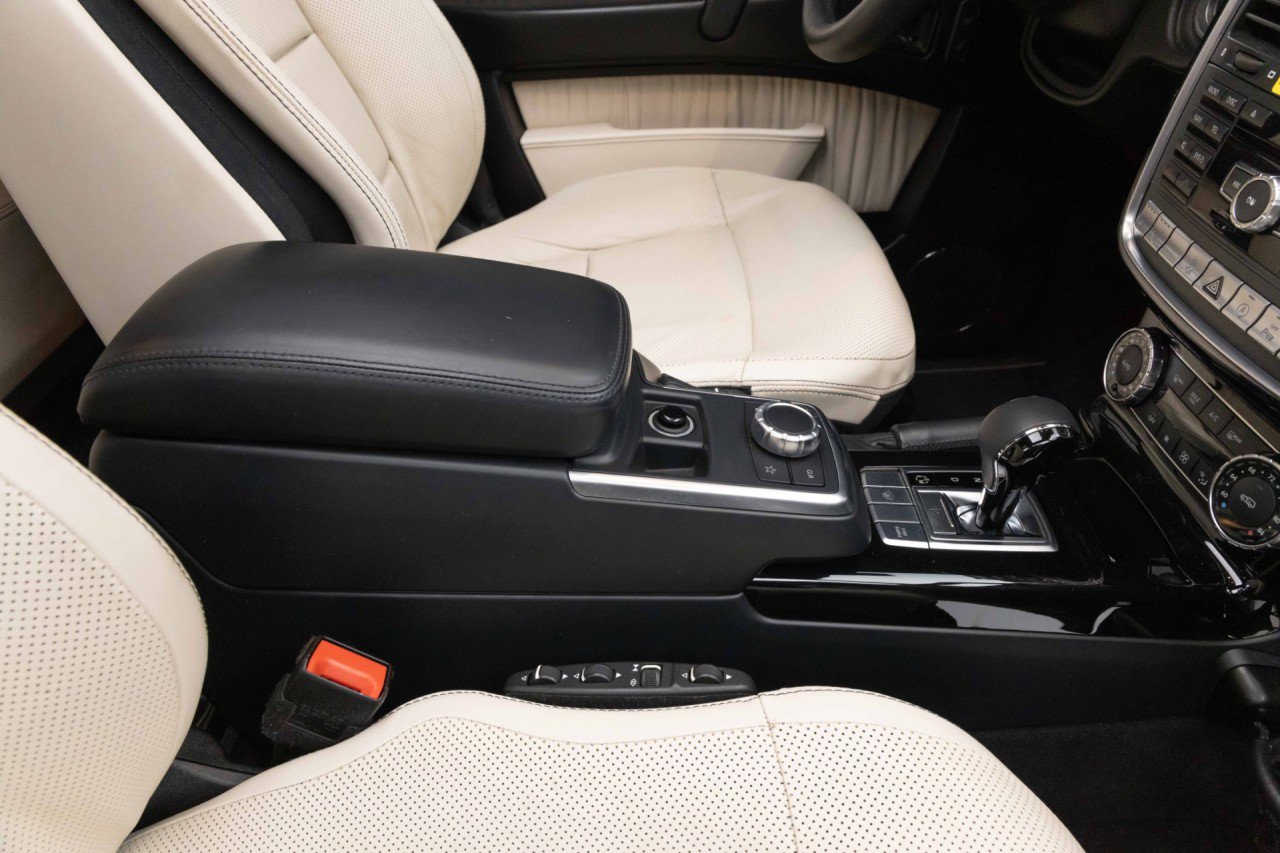 Used 2016 Mercedes-Benz G 550 image 16