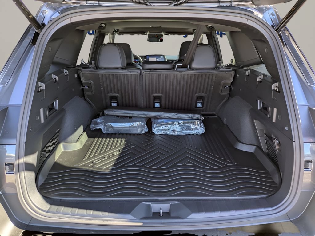 New 2026 Subaru Outback Limited AWD/4WD image 12
