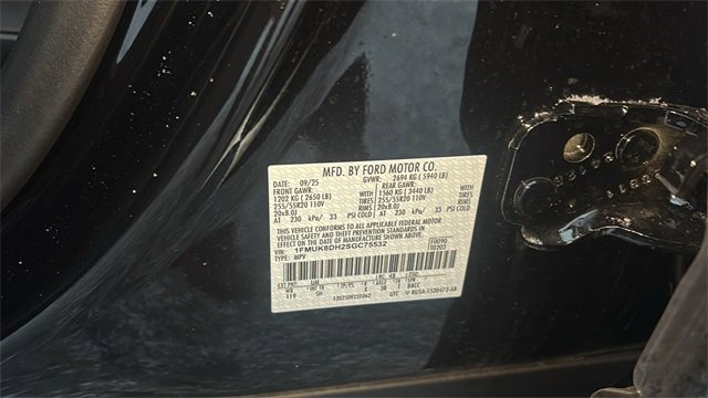 New 2025 Ford Explorer Active w/ Active Comfort Package image 32