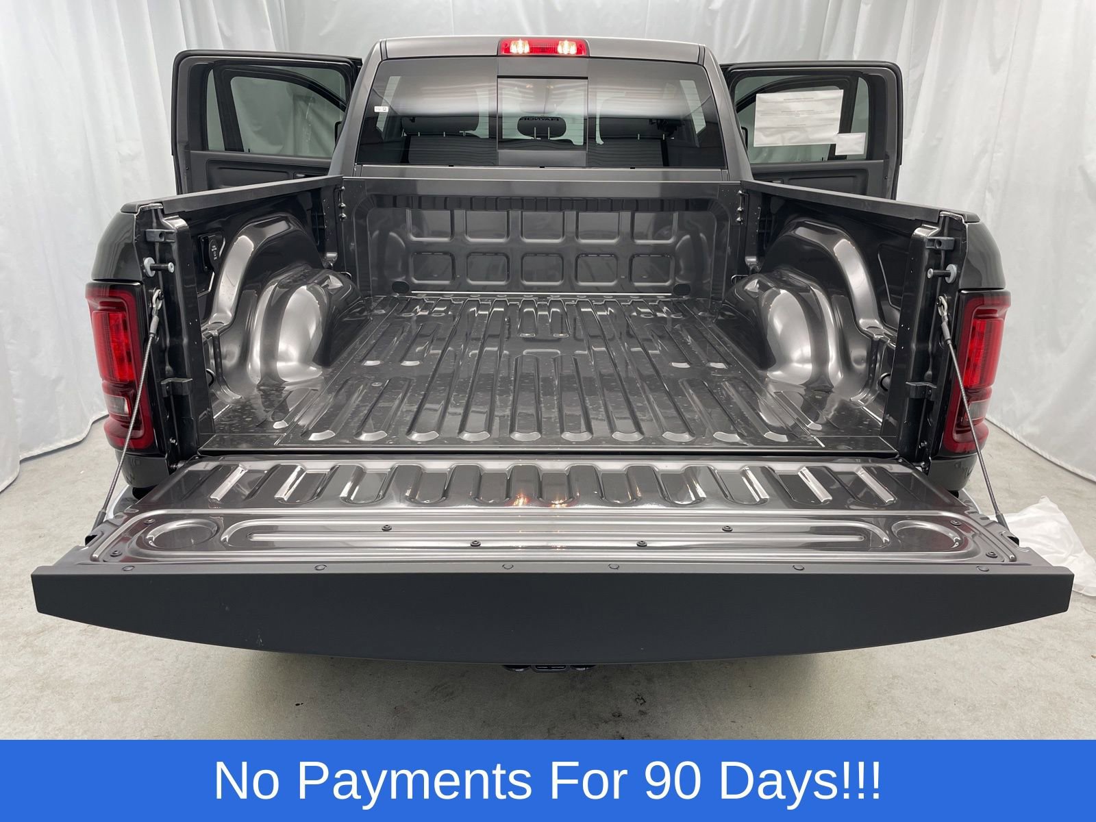 New 2025 RAM 2500 Tradesman AWD/4WD image 37