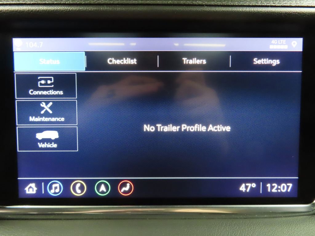 Used 2021 GMC Yukon Denali w/ Denali Premium Package image 24