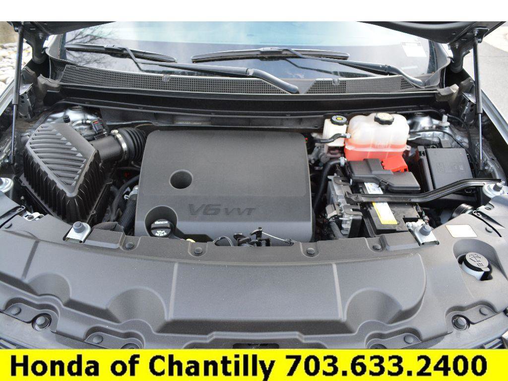 Used 2023 Chevrolet Traverse RS FWD image 36