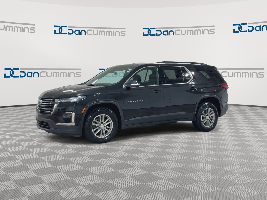 Used 2023 Chevrolet Traverse LT FWD image 4