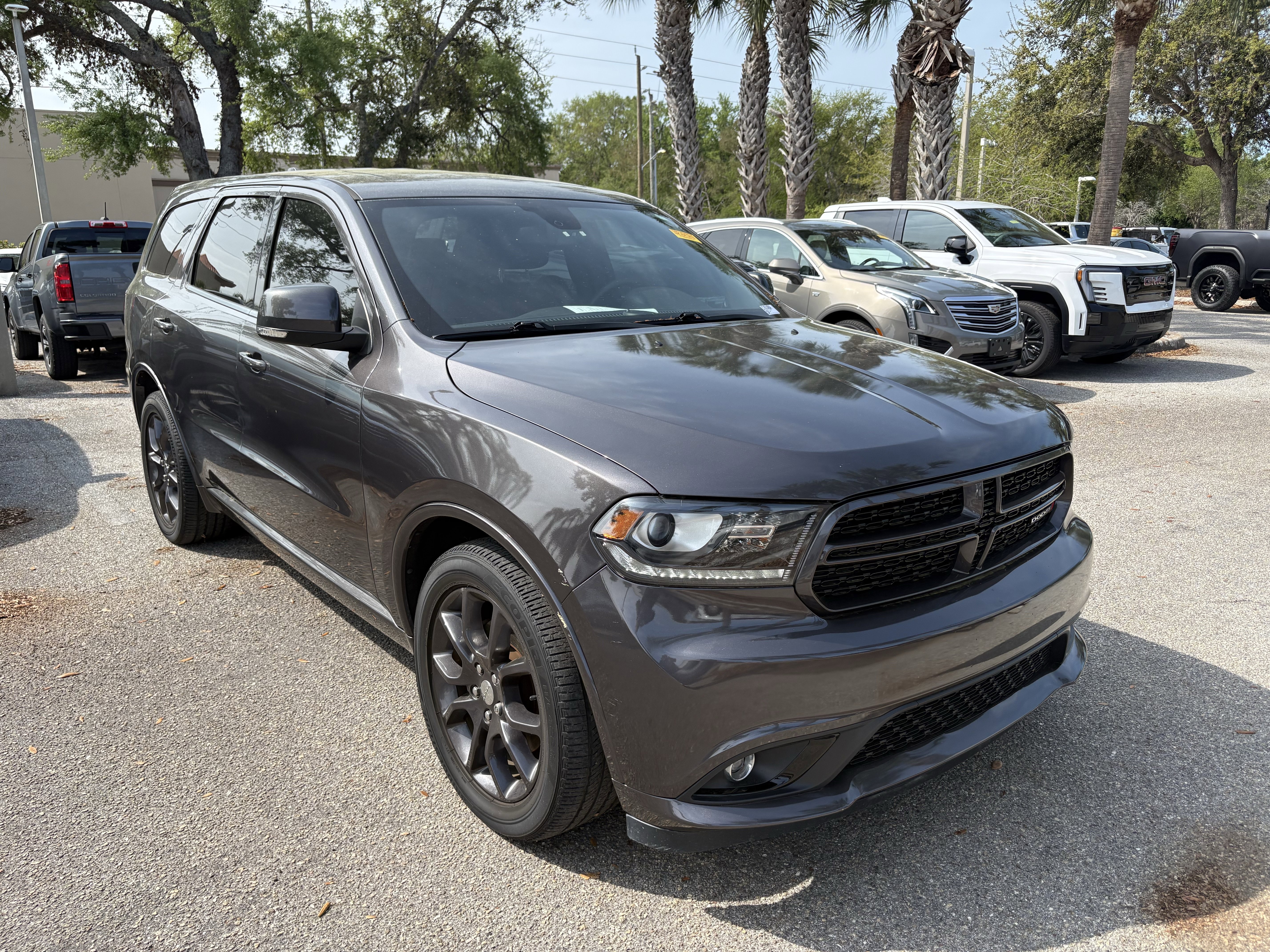 Used 2016 Dodge Durango R/T w/ Trailer Tow Group IV image 1