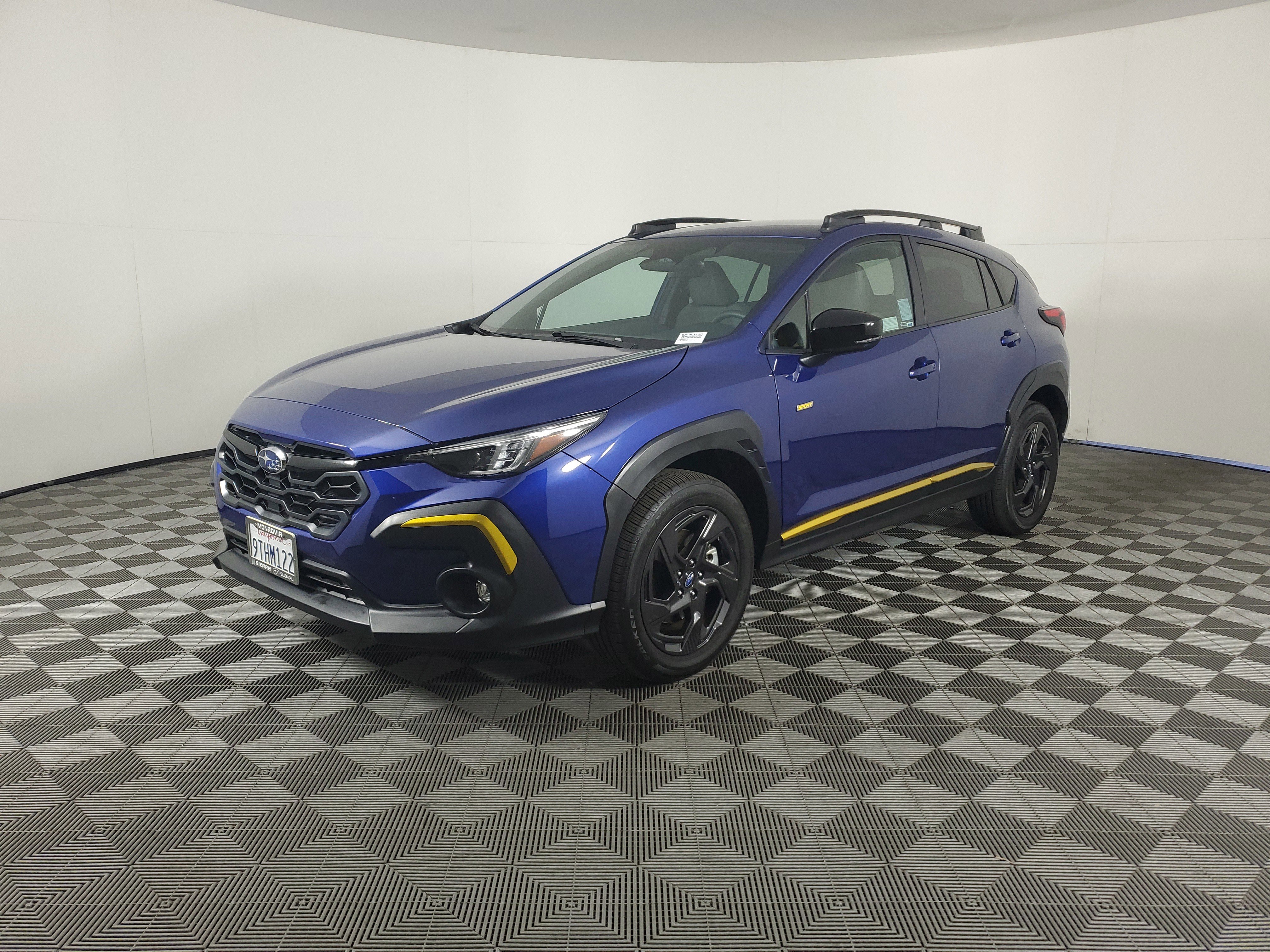 Used 2025 Subaru Crosstrek 2.5i Sport w/ Crosstrek Mirror Package image 8