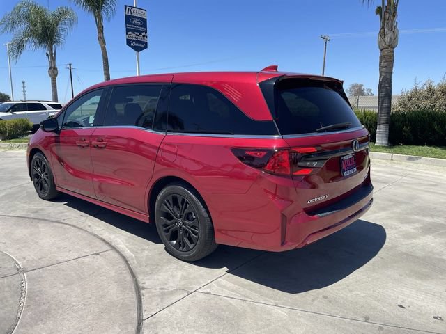Used 2025 Honda Odyssey Sport-L image 6