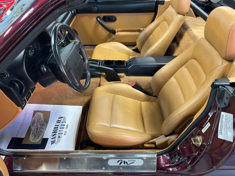 Used 1995 MAZDA MX-5 Miata M-Edition RWD image 26