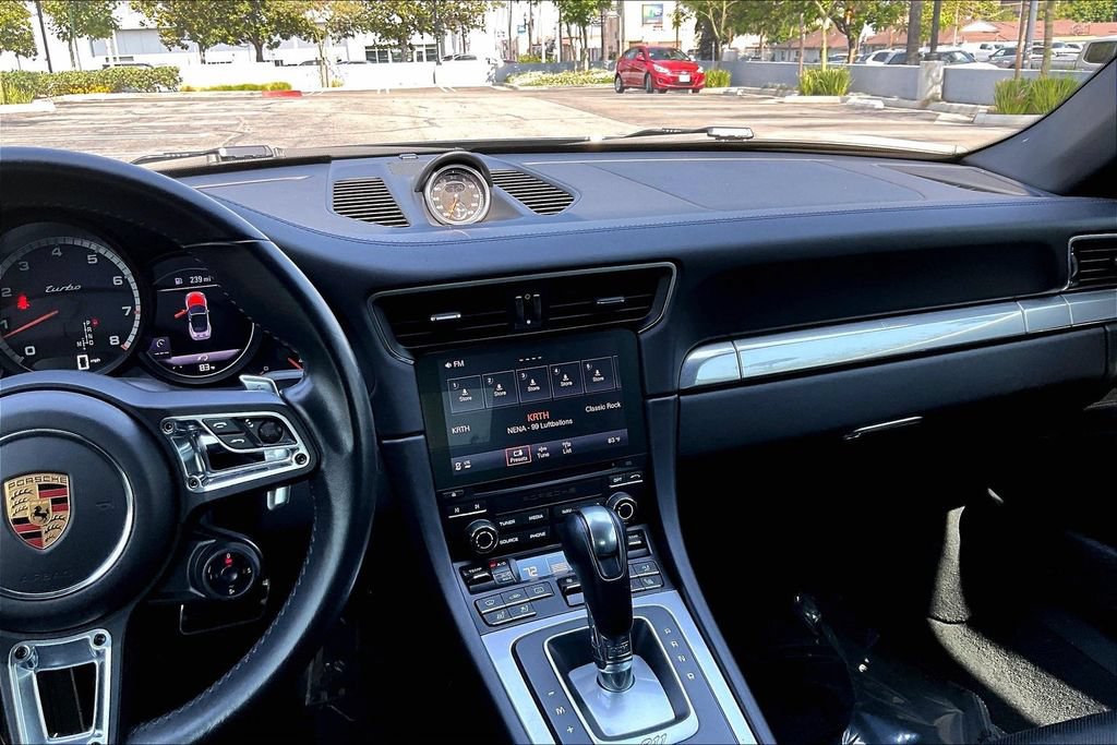 Used 2019 Porsche 911 Turbo AWD/4WD image 8